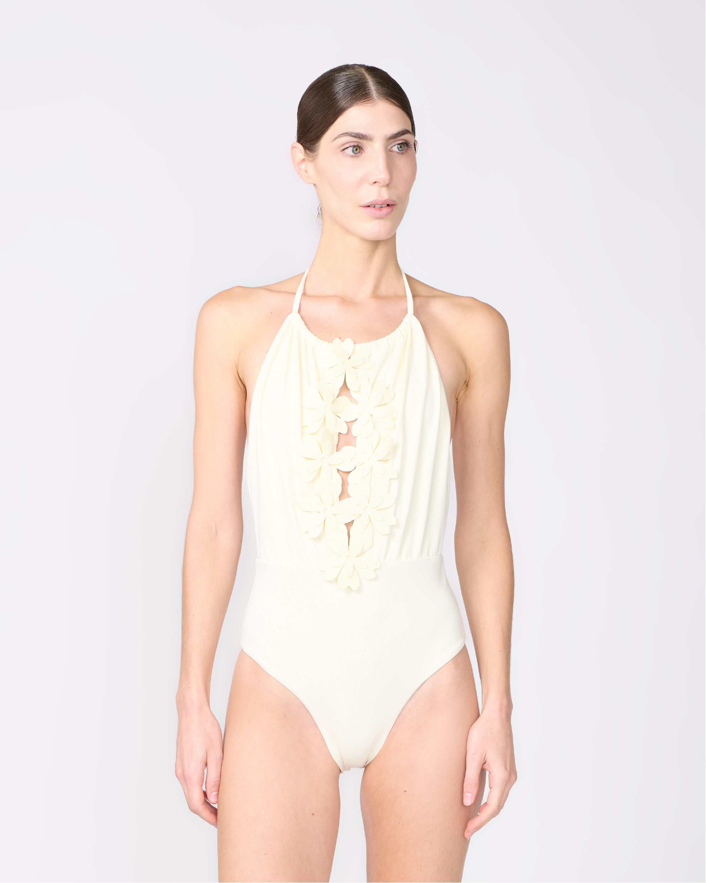 LOLA ONE PIECE