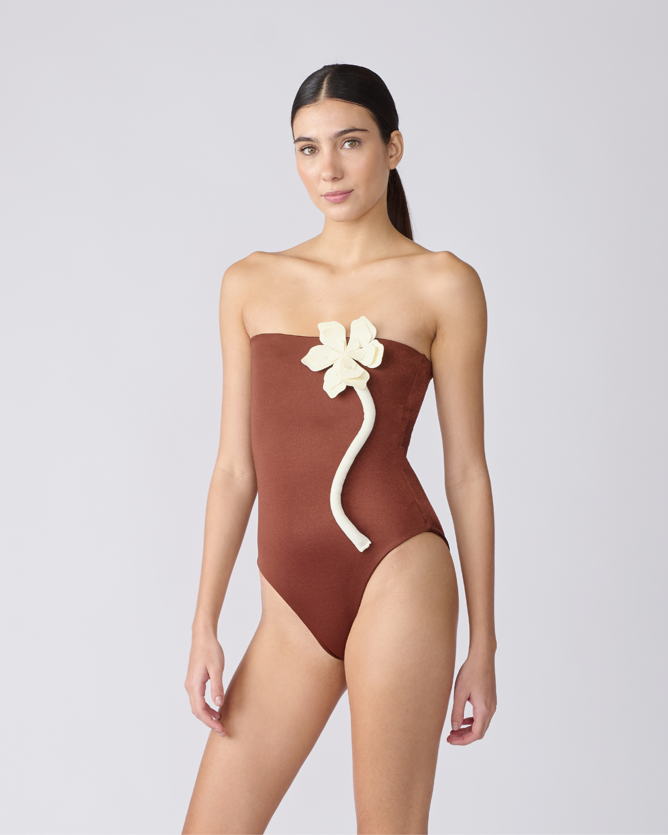 LUCIA ONE PIECE