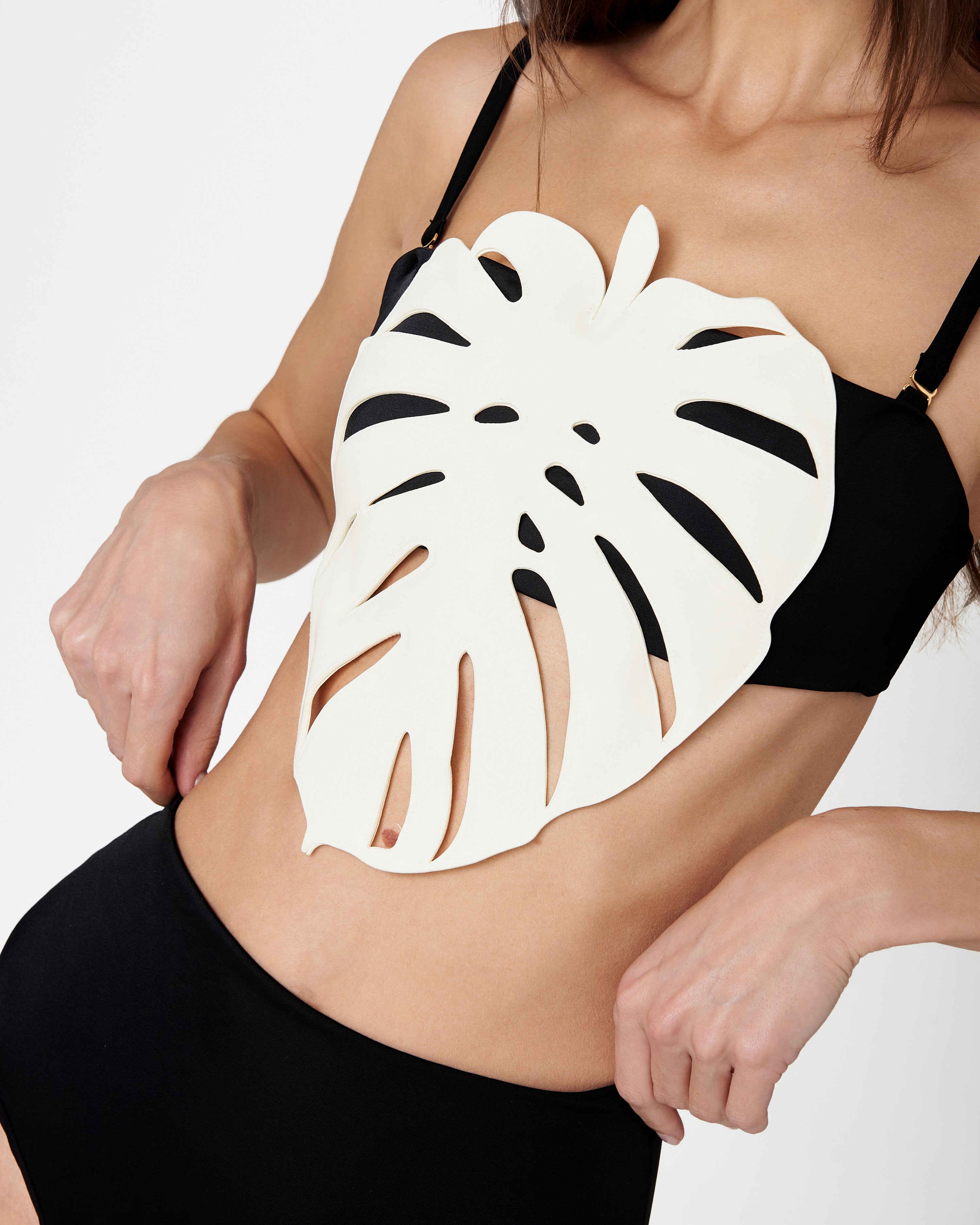 HOJA ROTA BIKINI TOP