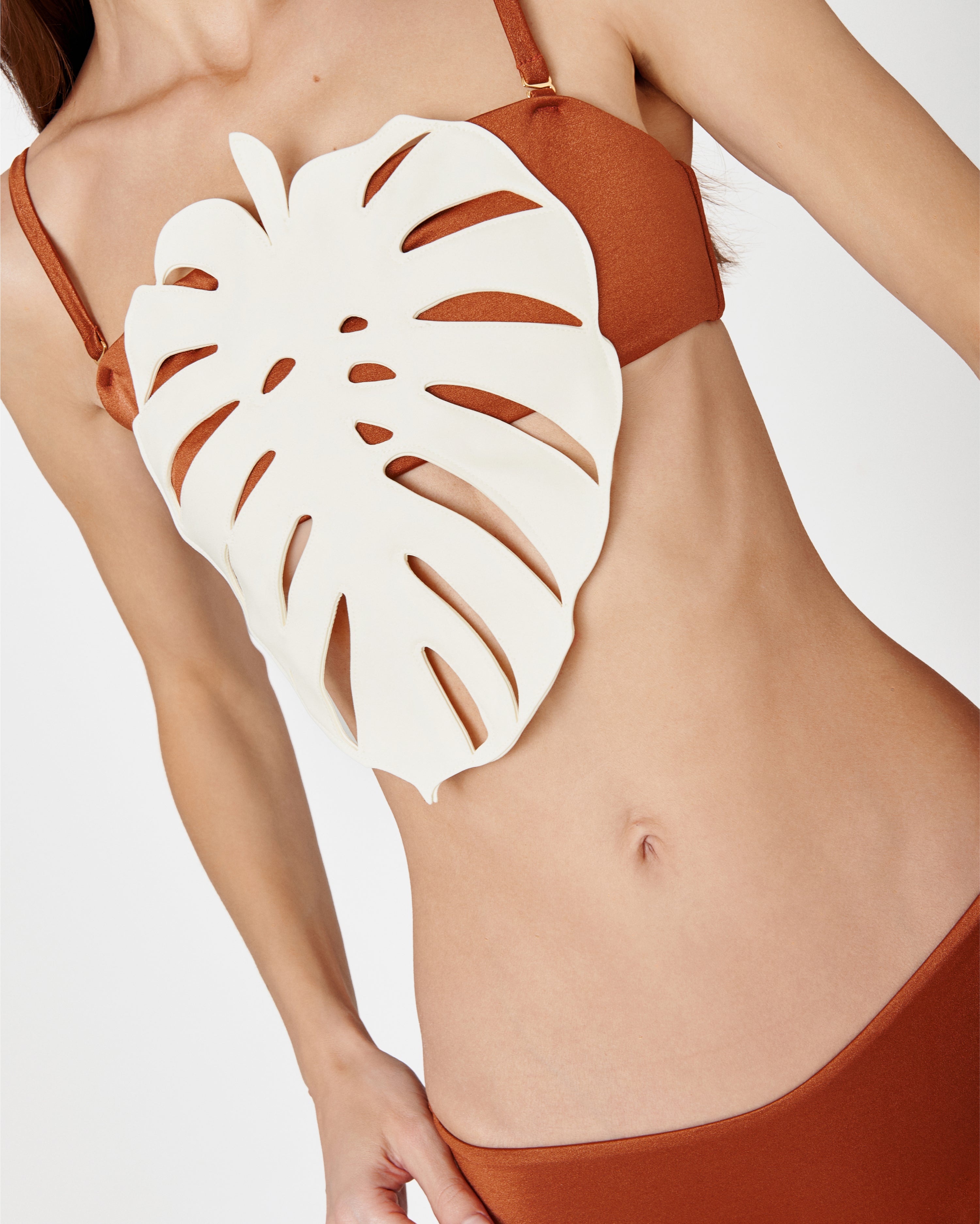 HOJA ROTA BIKINI TOP